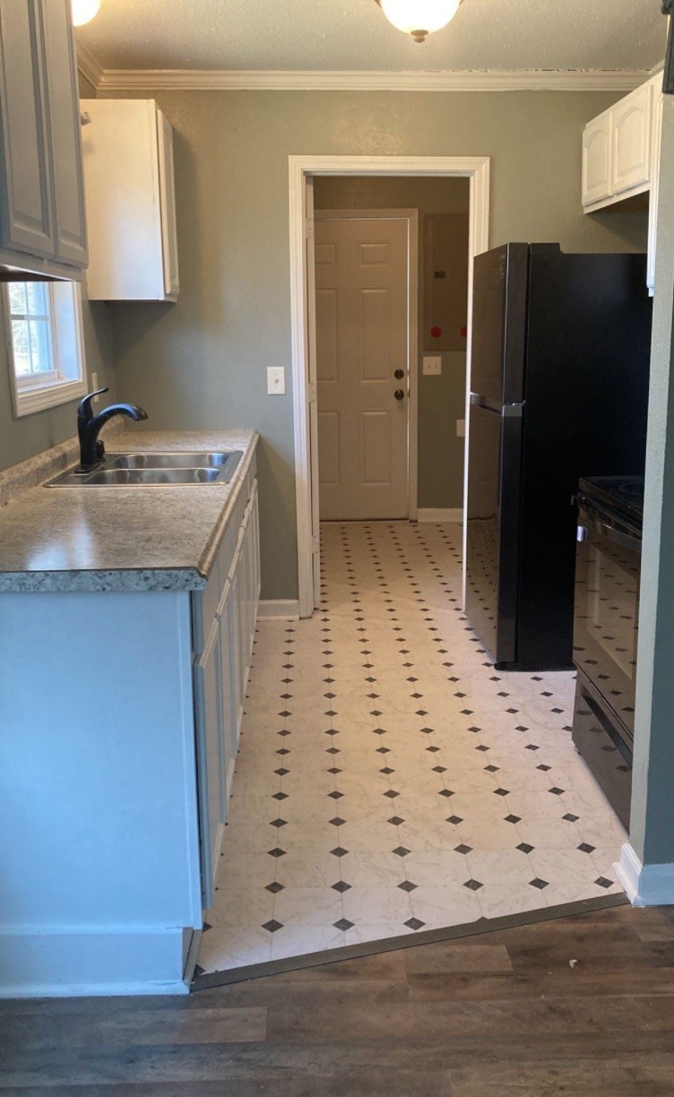 1584 Boxcroft Road Clarksville, TN 37042 - Photo 5 of 12 Gallery Image 5
