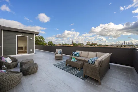 $749,500 | 2651 West Augusta Boulevard, Unit 3, Chicago, IL 60622