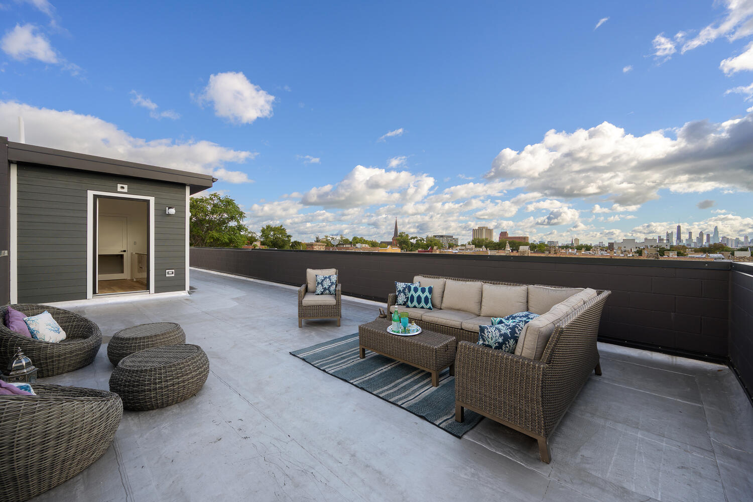 2651 West Augusta Boulevard, Unit 3 Chicago, IL 60622 - Photo 22 of 26