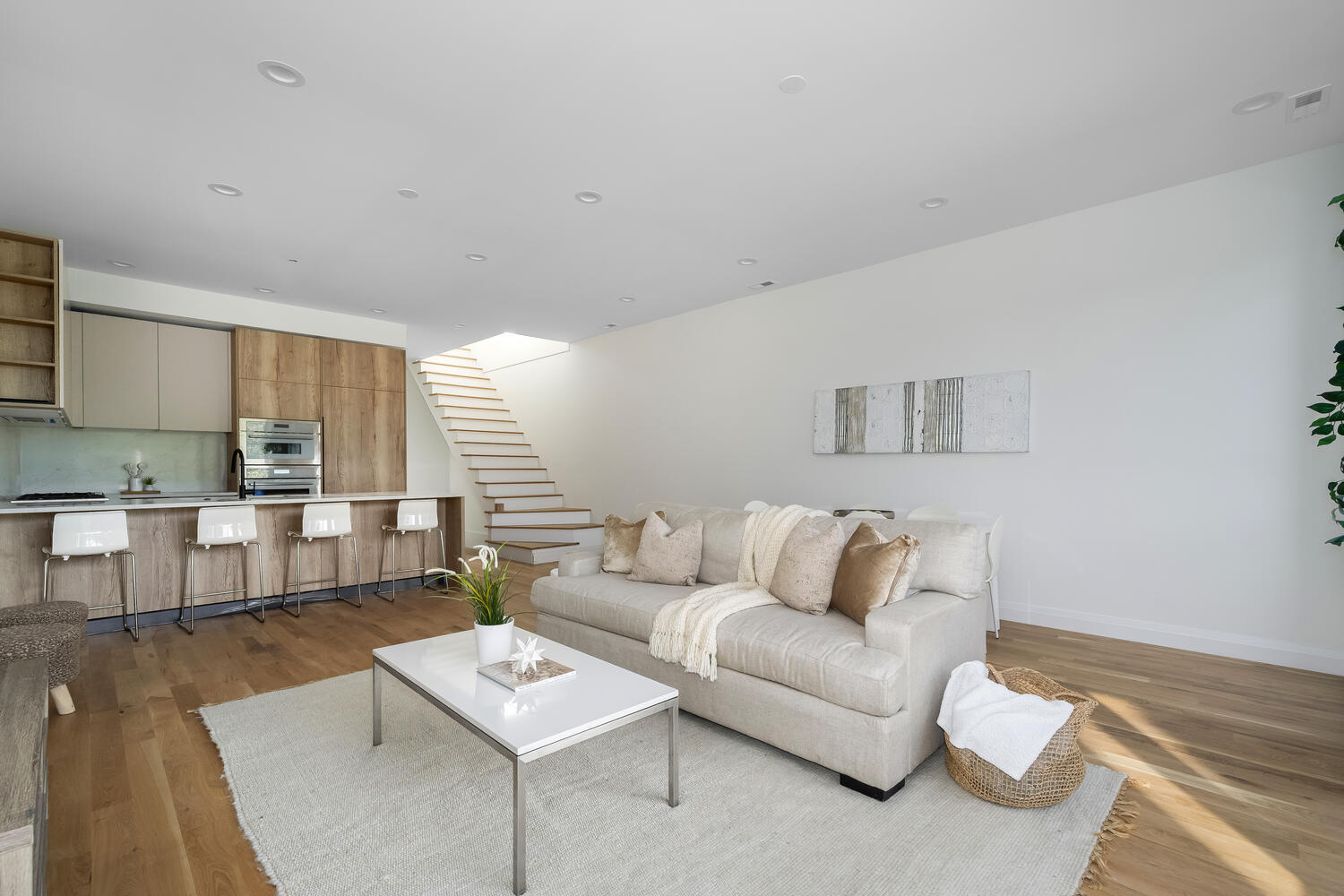 2651 West Augusta Boulevard, Unit 3 Chicago, IL 60622 - Photo 10 of 26