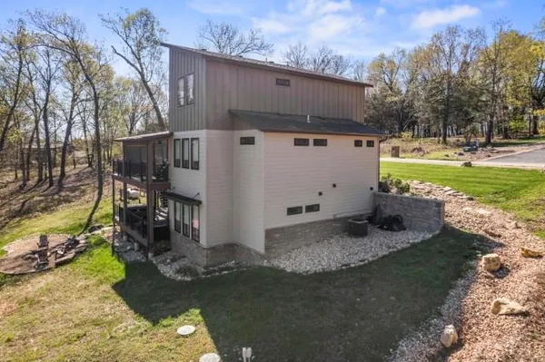 $649,900 | 457 Green Cypress Lane, Shell Knob, MO 65747