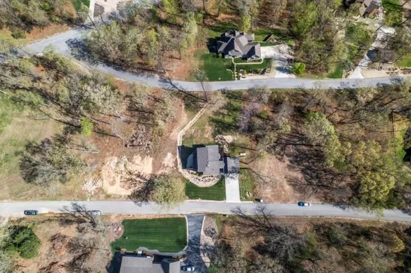 $649,900 | 457 Green Cypress Lane, Shell Knob, MO 65747