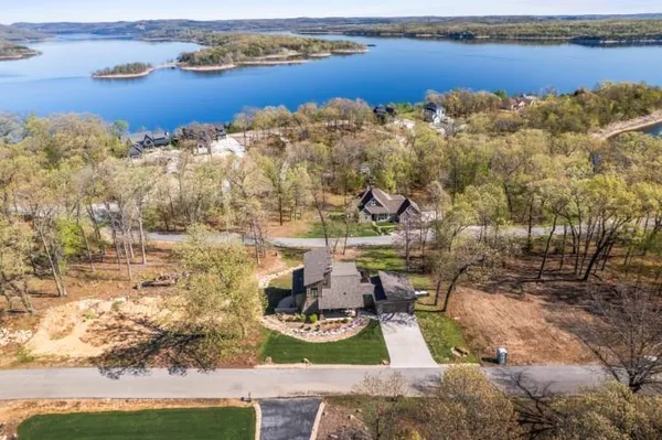 $649,900 | 457 Green Cypress Lane, Shell Knob, MO 65747