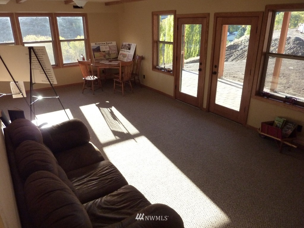 4170 Squilchuck Road Wenatchee, WA 98801 - Photo 6 of 15 Gallery Image 6