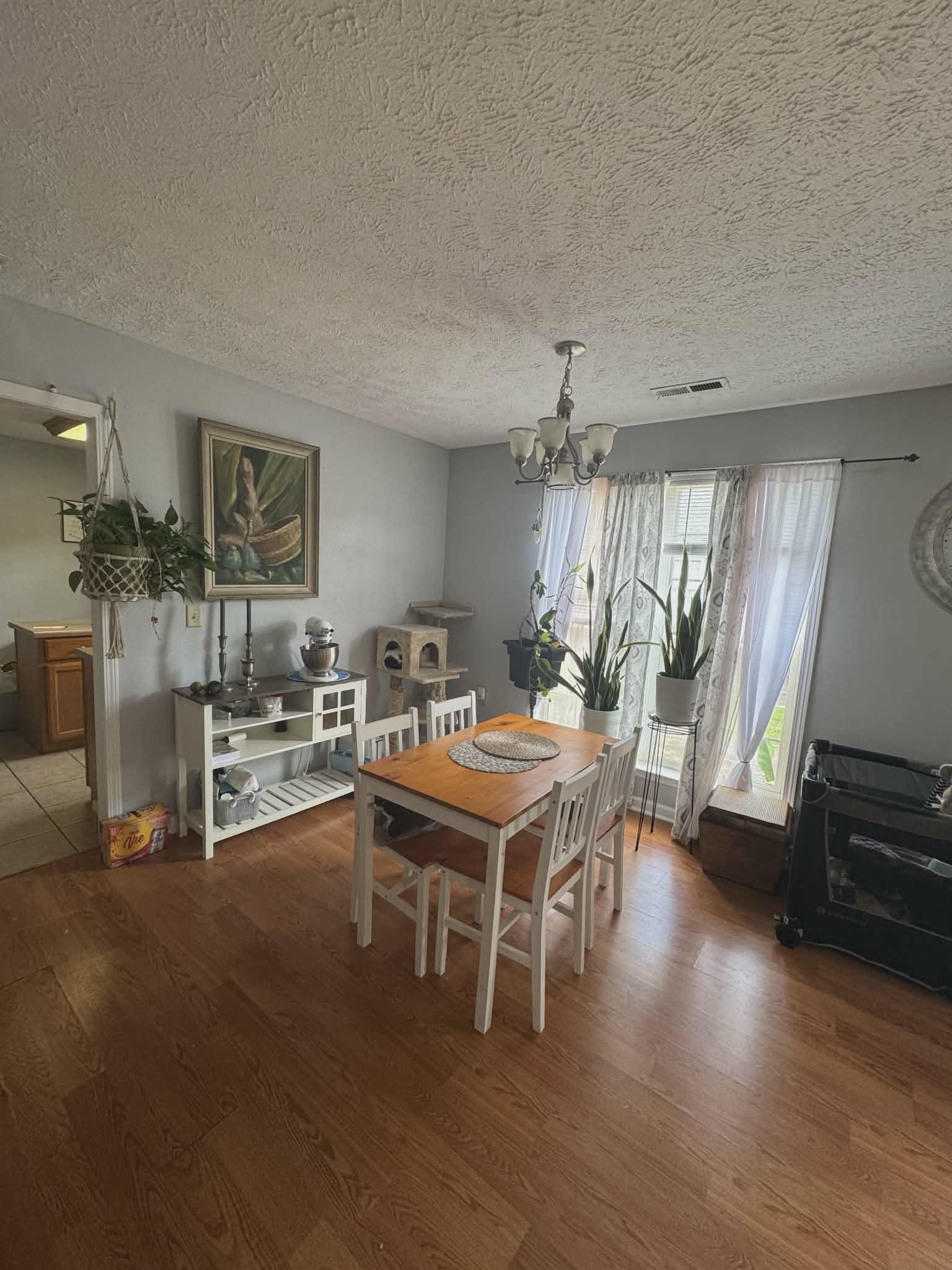203 Phillips Street Jackson, TN 38301 - Photo 5 of 17