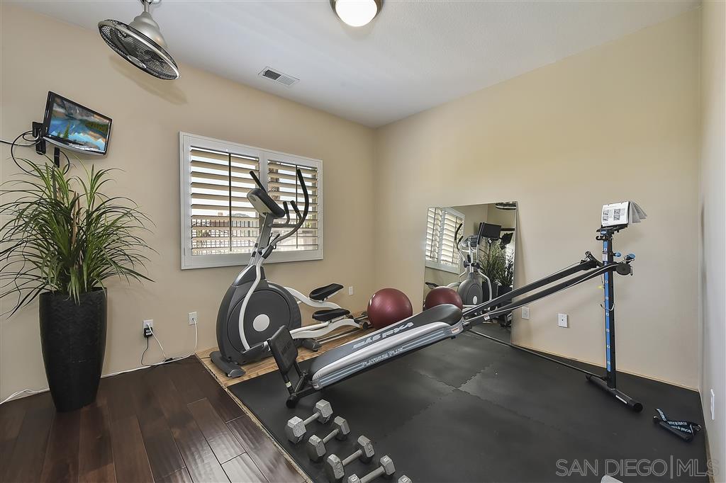 14530 Red Hawk Lane Poway, CA 92064 - Photo 21 of 25