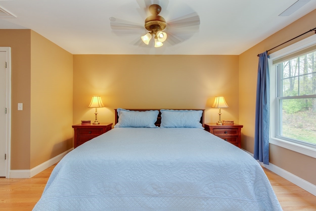 89 Woodview Way, Unit 89 Manchester, NH 03102 - Photo 25 of 42