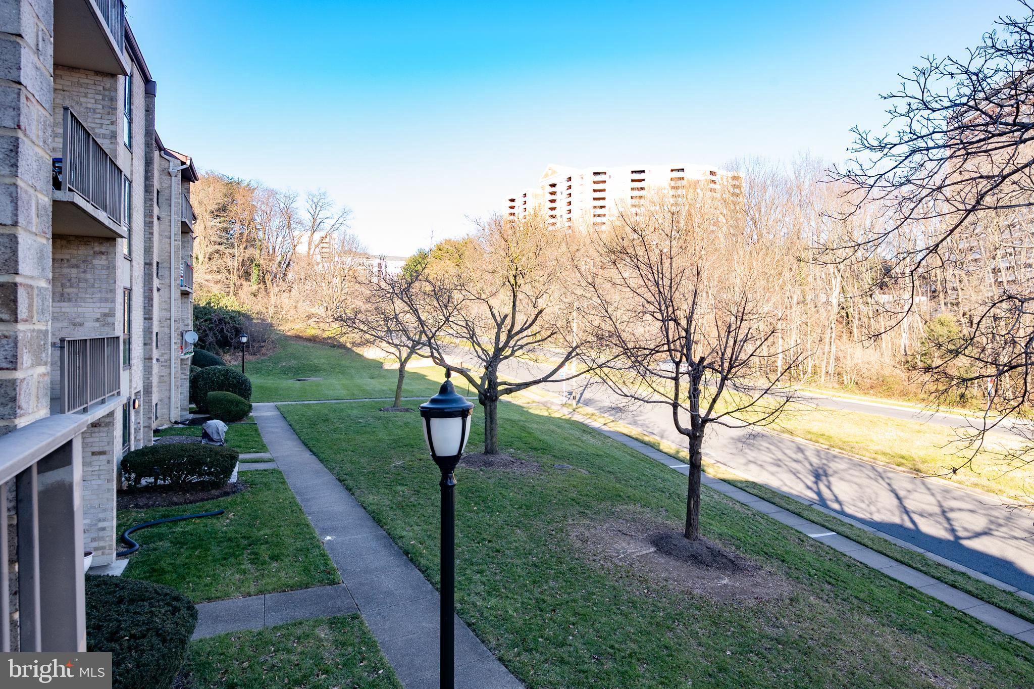 6137 Edsall Road, Unit F Alexandria, VA 22304 - Photo 22 of 36 a view of a yard in front of a building