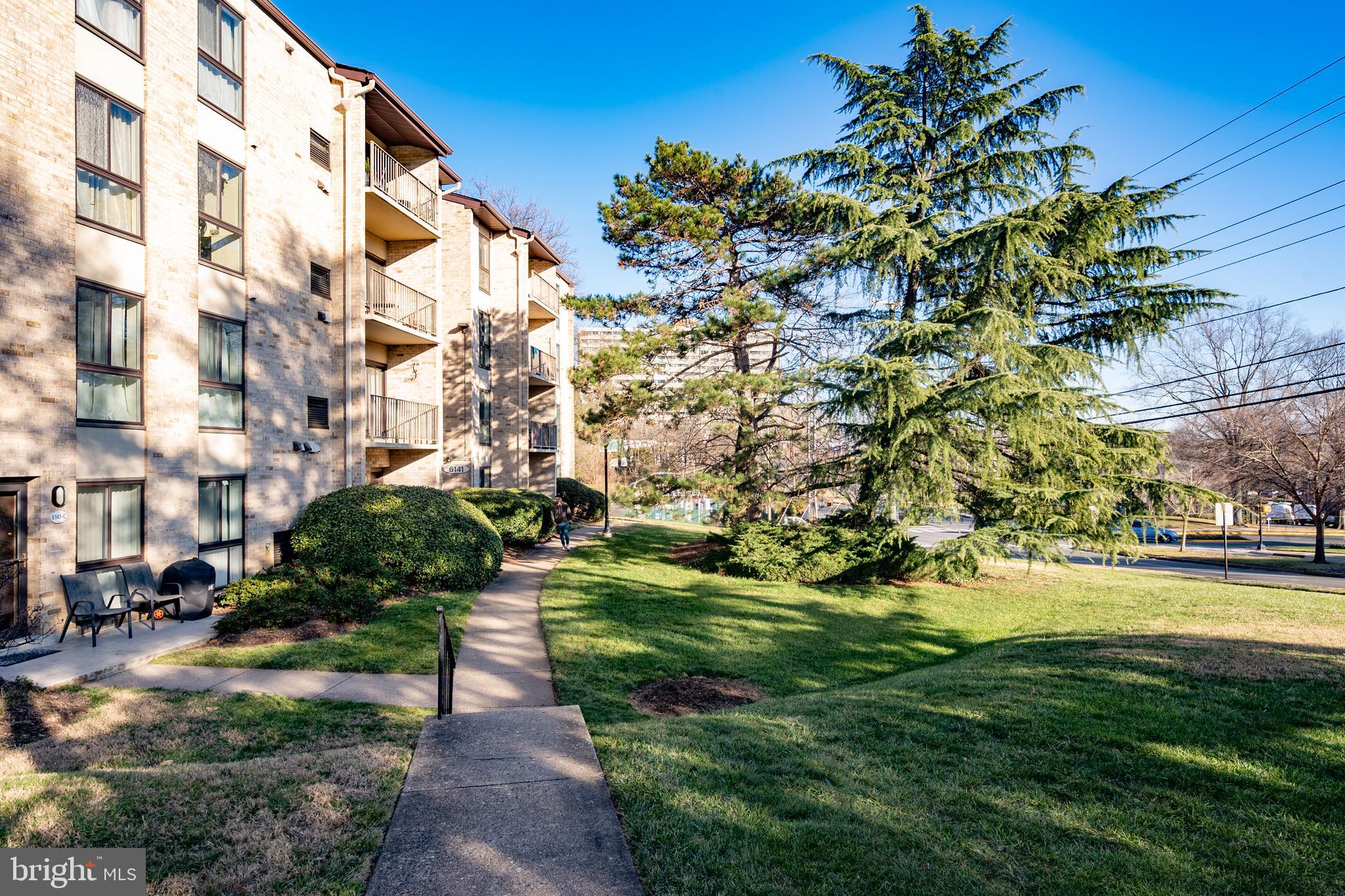 6137 Edsall Road, Unit F Alexandria, VA 22304 - Photo 33 of 36 a view of a city with tall buildings