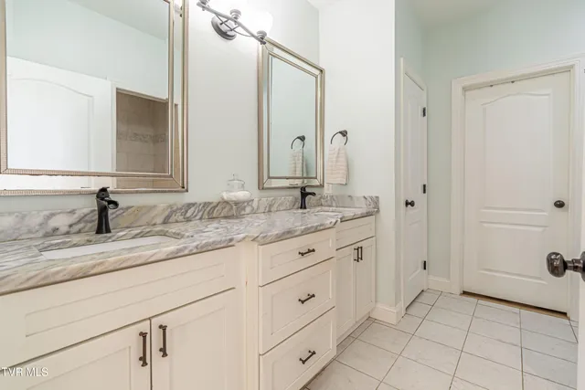 $675,000 | 15590 Piper Spg Avenue, Abingdon, VA 24210