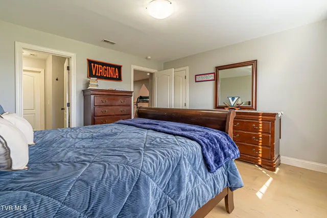 $675,000 | 15590 Piper Spg Avenue, Abingdon, VA 24210