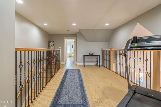 $675,000 | 15590 Piper Spg Avenue, Abingdon, VA 24210