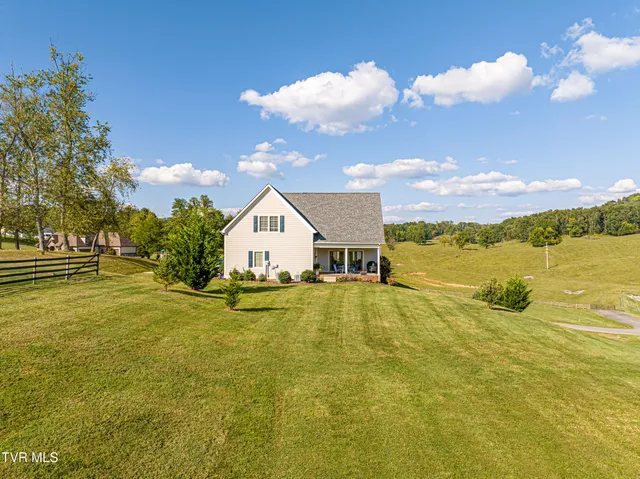 $675,000 | 15590 Piper Spg Avenue, Abingdon, VA 24210