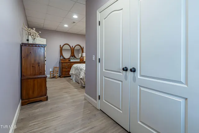 $675,000 | 15590 Piper Spg Avenue, Abingdon, VA 24210