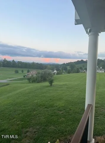 $675,000 | 15590 Piper Spg Avenue, Abingdon, VA 24210