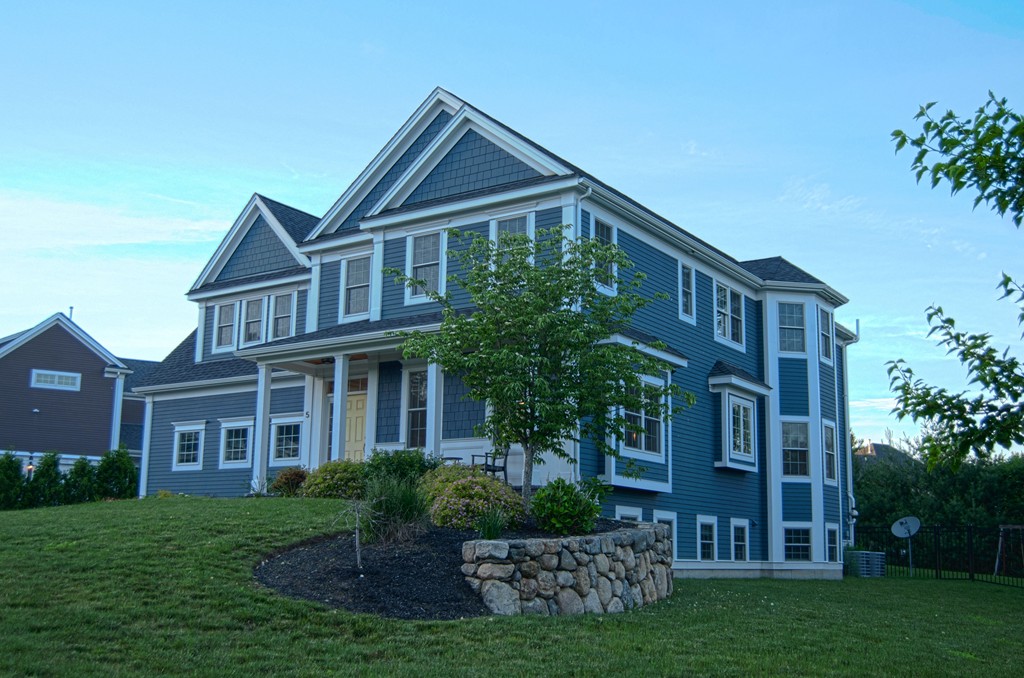 5 Laurel Ridge Lane Shrewsbury, MA 01545 - Photo 2 of 11 Gallery Image 2