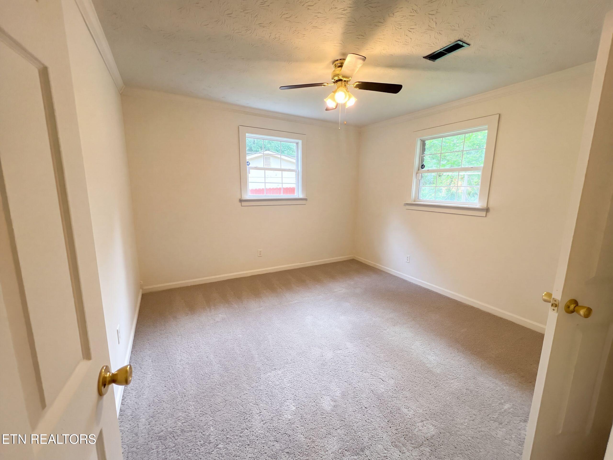 226 Parliament Road Harrogate, TN 37752 - Photo 16 of 23 listing_15