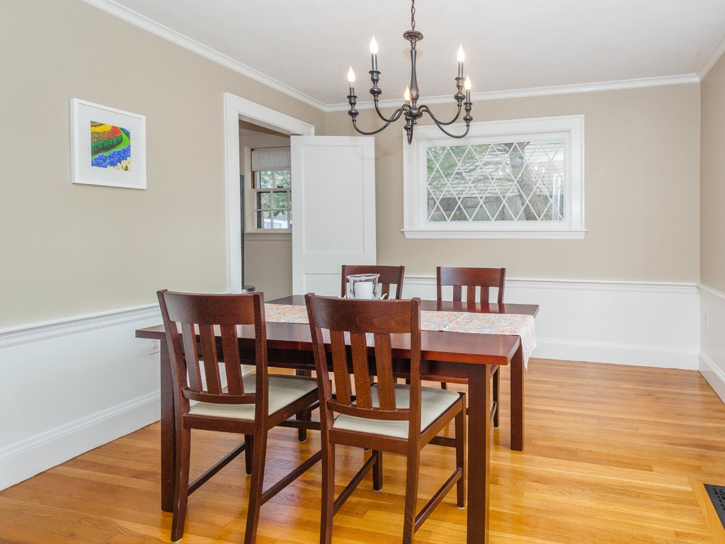 24 Leslie Road Newton, MA 02466 - Photo 11 of 21 Gallery Image 11