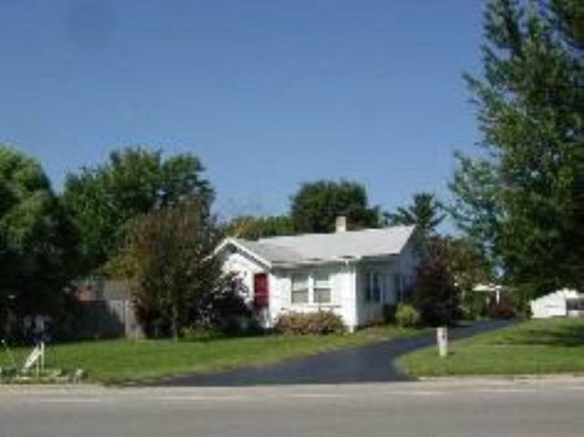 2412 Springfield Road East Peoria, IL 61611 - Photo 1 of 1 Gallery Image 1