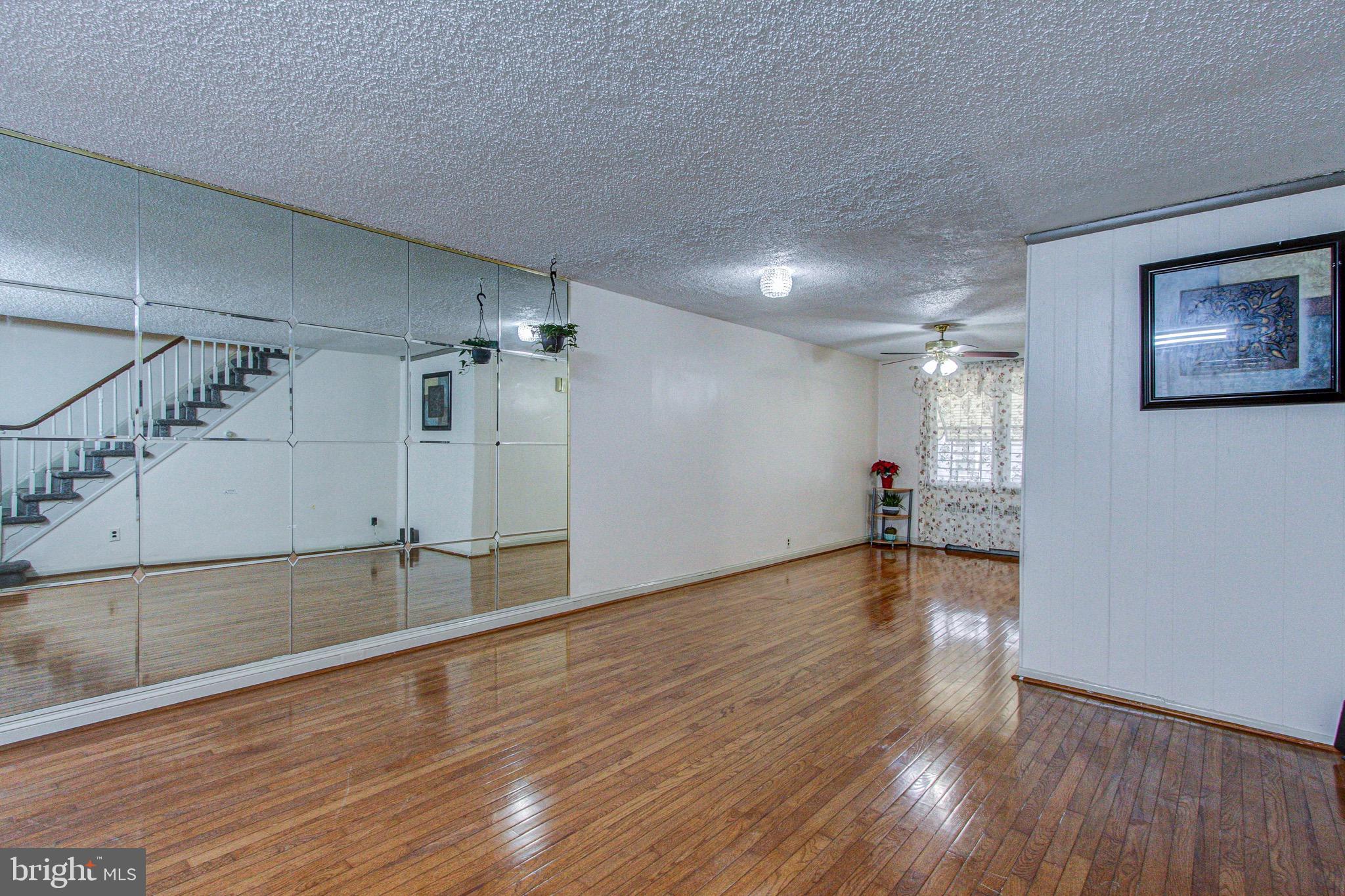 138 Normandy Road Upper Darby, PA 19082 - Photo 14 of 55