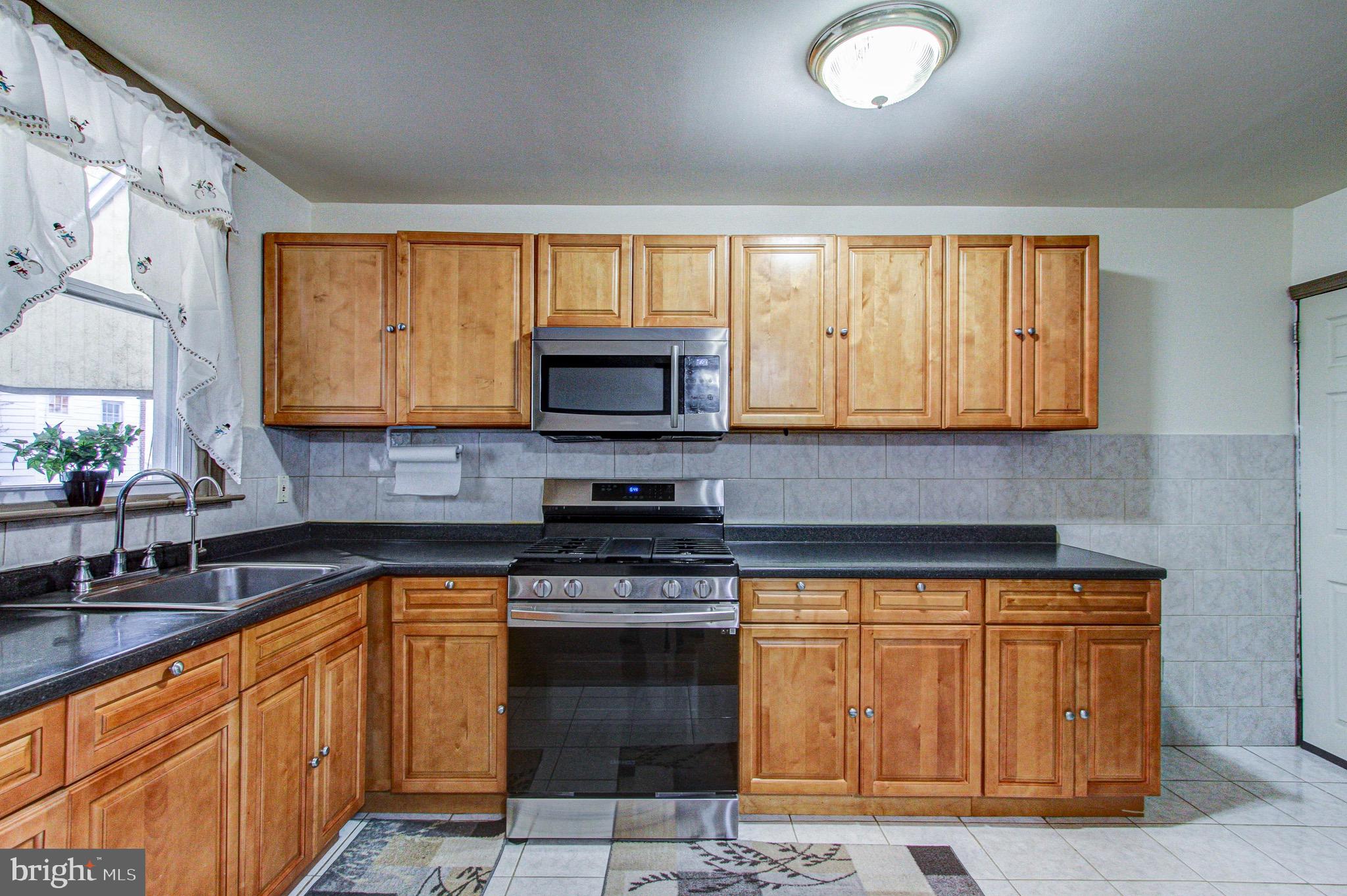 138 Normandy Road Upper Darby, PA 19082 - Photo 20 of 55