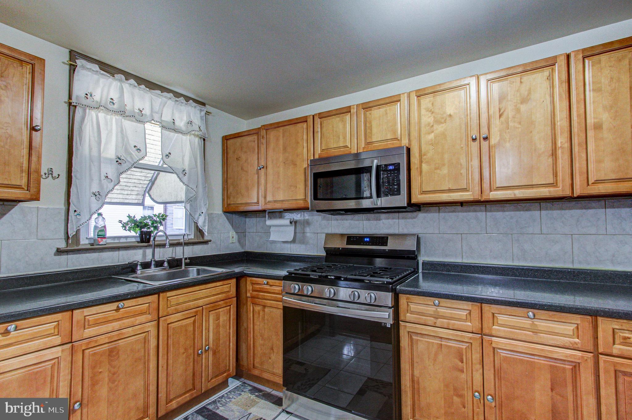 138 Normandy Road Upper Darby, PA 19082 - Photo 24 of 55