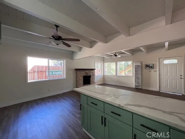 $1,800 | 286 Terrace, Lake Arrowhead, CA 92352