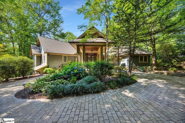 $1,289,000 | 106 Fire Pink Way, Landrum, SC 29356