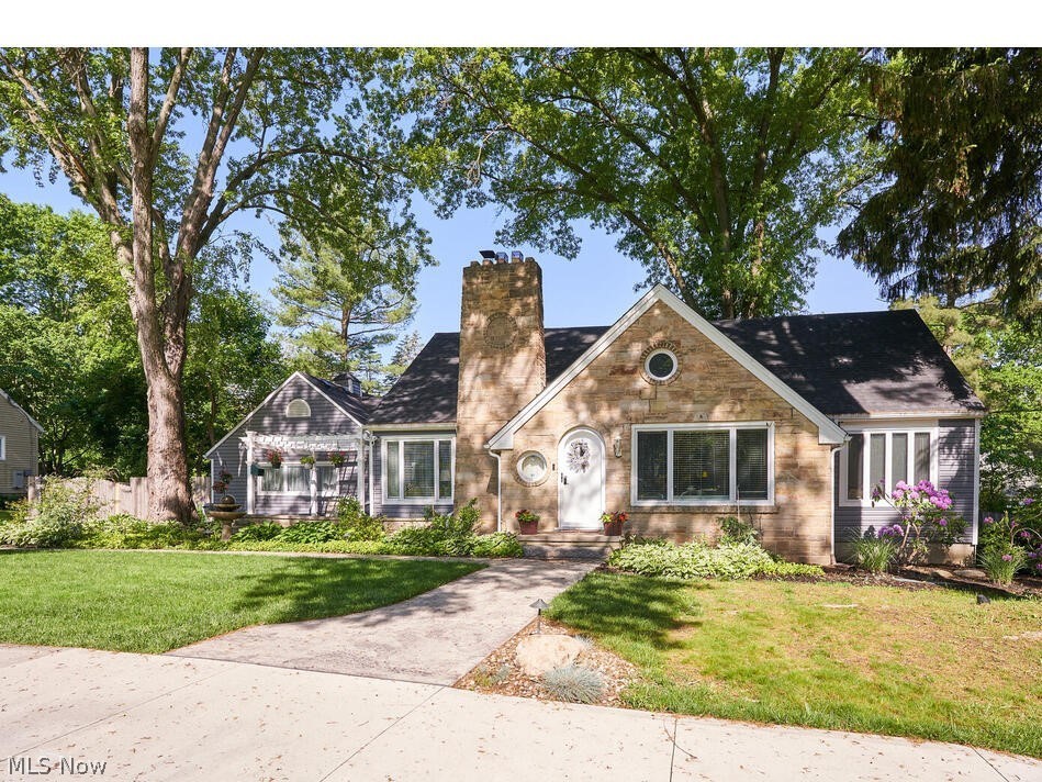172 Rentham Road Akron, OH 44313 - Photo 2 of 30