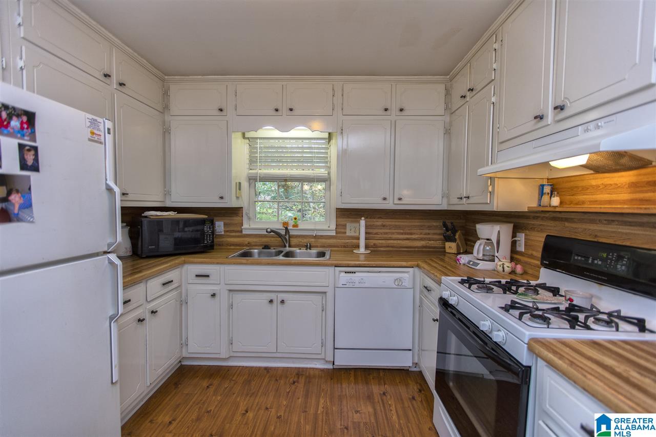 712 South Sanders Road Birmingham, AL 35226 - Photo 10 of 43