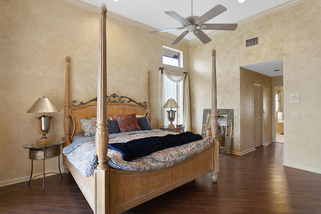 19248 Bay Leaf Court Boca Raton, FL 33498 - Photo 11 of 22 10