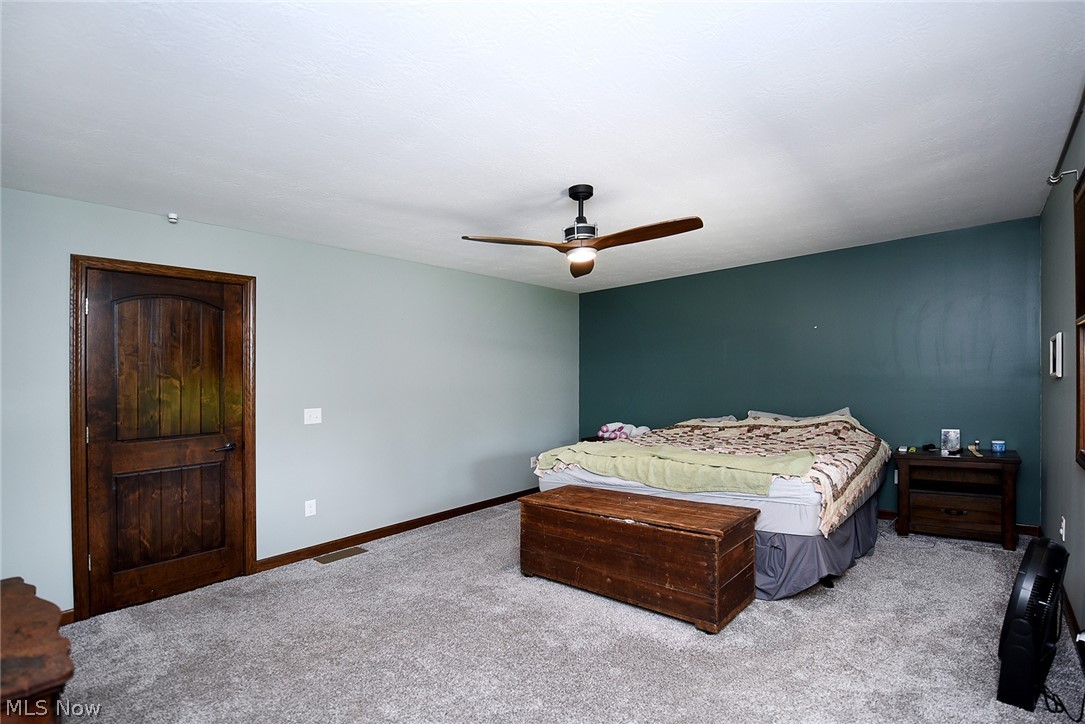 2940 Robinhood Road Southeast Dennison, OH 44621 - Photo 11 of 18 Master