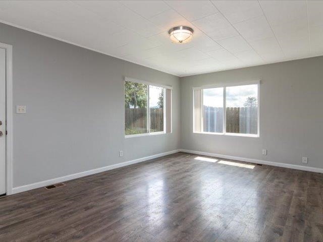 4203 North Silas Road Spokane Valley, WA 99216 - Photo 3 of 28 Gallery Image 3