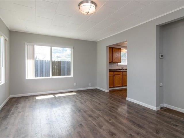 4203 North Silas Road Spokane Valley, WA 99216 - Photo 4 of 28 Gallery Image 4