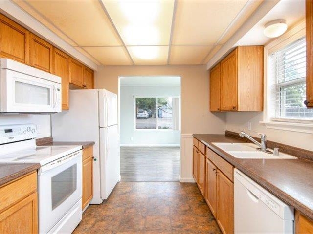4203 North Silas Road Spokane Valley, WA 99216 - Photo 6 of 28 Gallery Image 6
