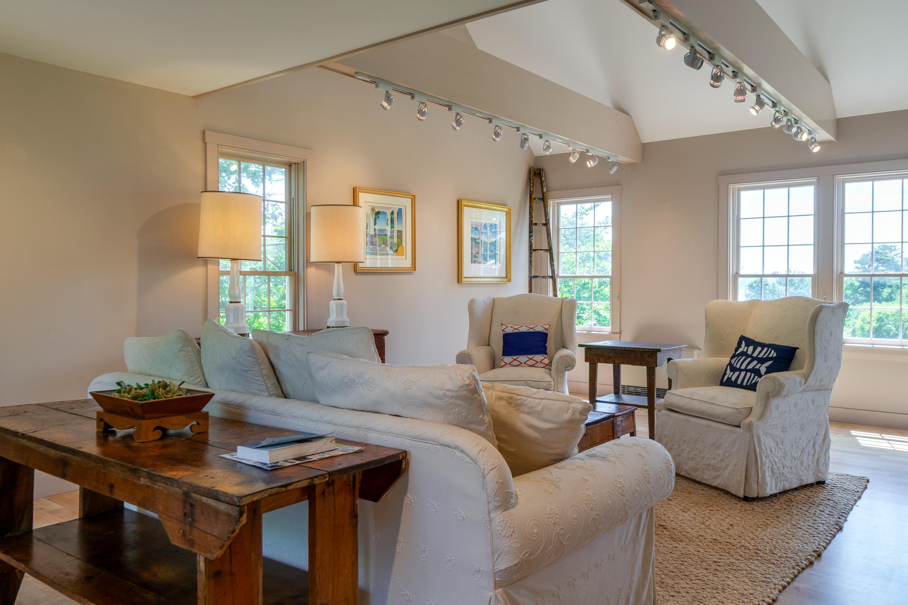 1439 Highway 32 Bristol, ME 04564 - Photo 8 of 54 Family room