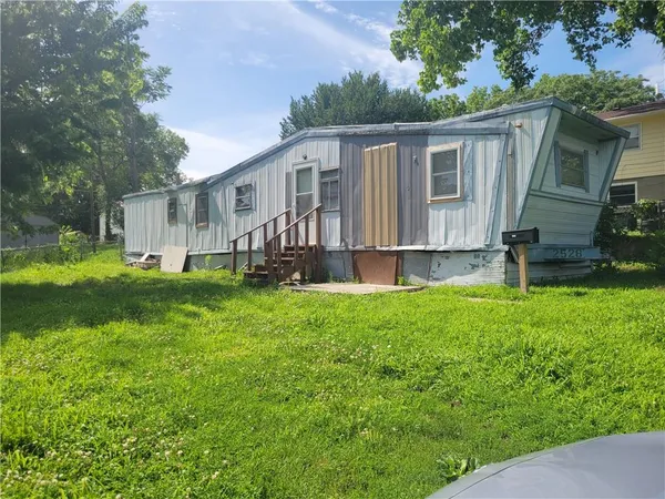 $32,500 | 2528 North 3rd Street, St. Joseph, MO 64505
