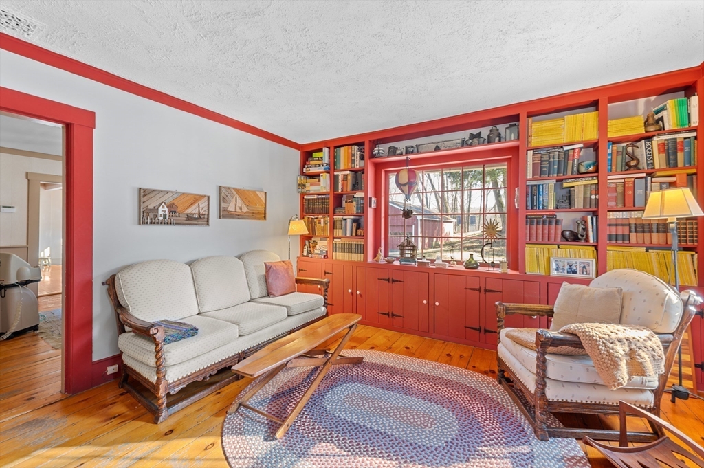 60 Ruggles Street Westborough, MA 01581 - Photo 15 of 42 Gallery Image 15