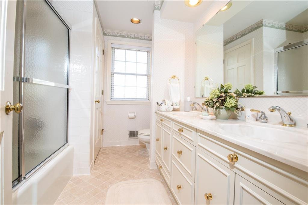 144 Riding Trail Lane Fox Chapel, PA 15215 - Photo 18 of 24 Gallery Image 18