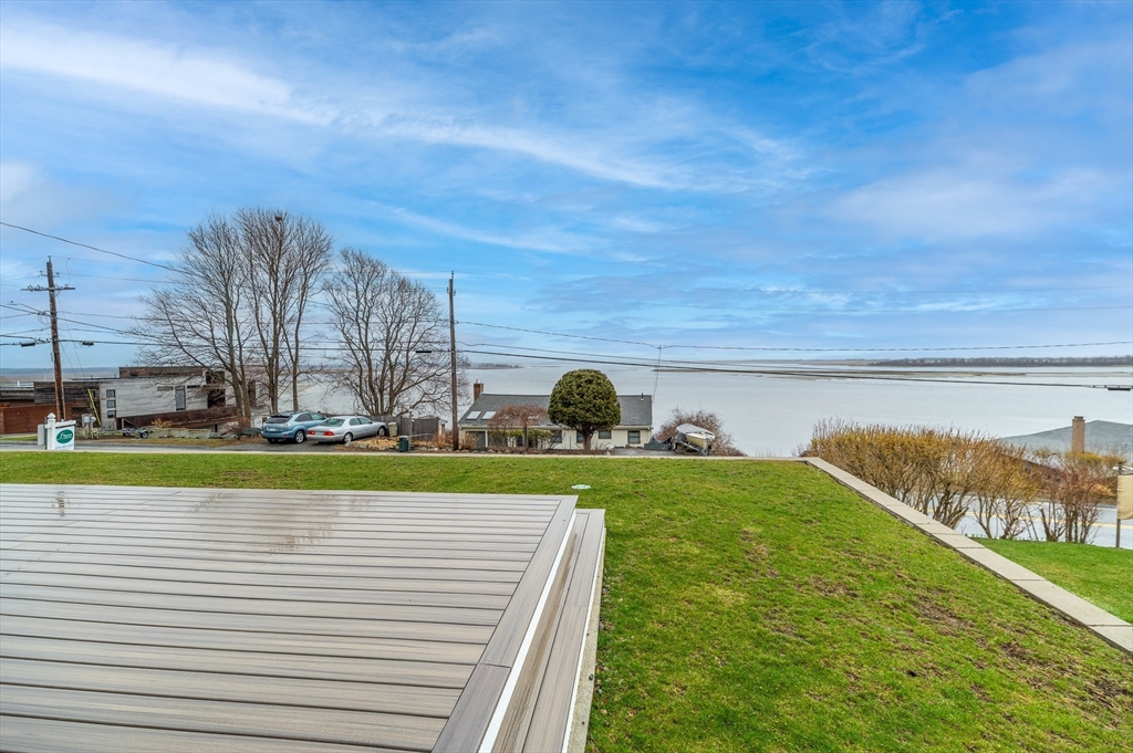 63 North Ridge Road Ipswich, MA 01938 - Photo 25 of 28 a view of a terrace with a garden