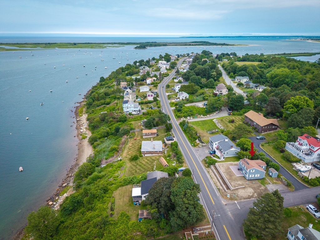 63 North Ridge Road Ipswich, MA 01938 - Photo 3 of 28 a picture of city view