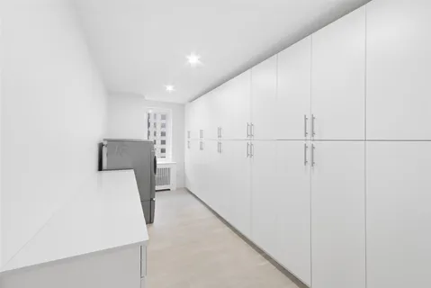 $25,000 | 920 Park Avenue, Unit 12B | Upper East Side