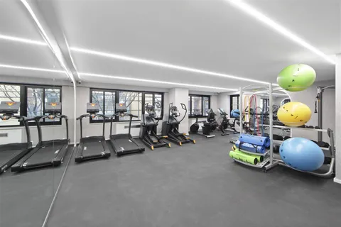 $25,000 | 920 Park Avenue, Unit 12B | Upper East Side