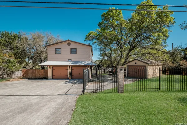 $420,000 | 1512 Skyline Drive, Canyon Lake, TX 78133