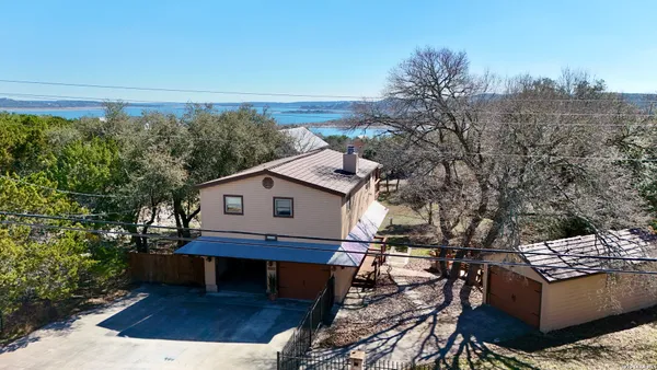 $420,000 | 1512 Skyline Drive, Canyon Lake, TX 78133
