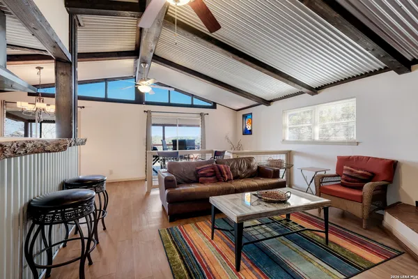 $420,000 | 1512 Skyline Drive, Canyon Lake, TX 78133