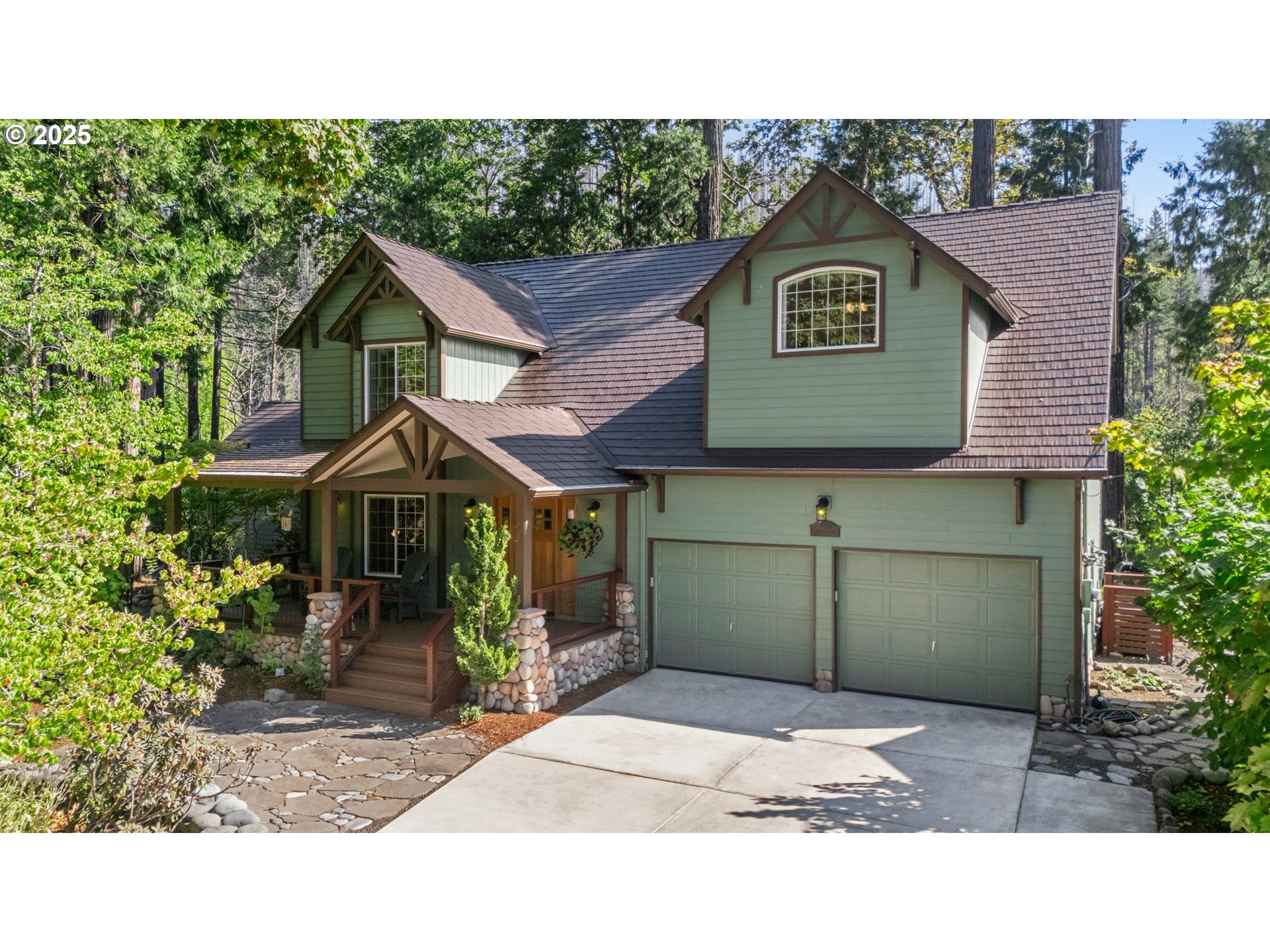 91261 Blue River Road Blue River, OR 97413 - Photo 1 of 41 Gallery Image 1