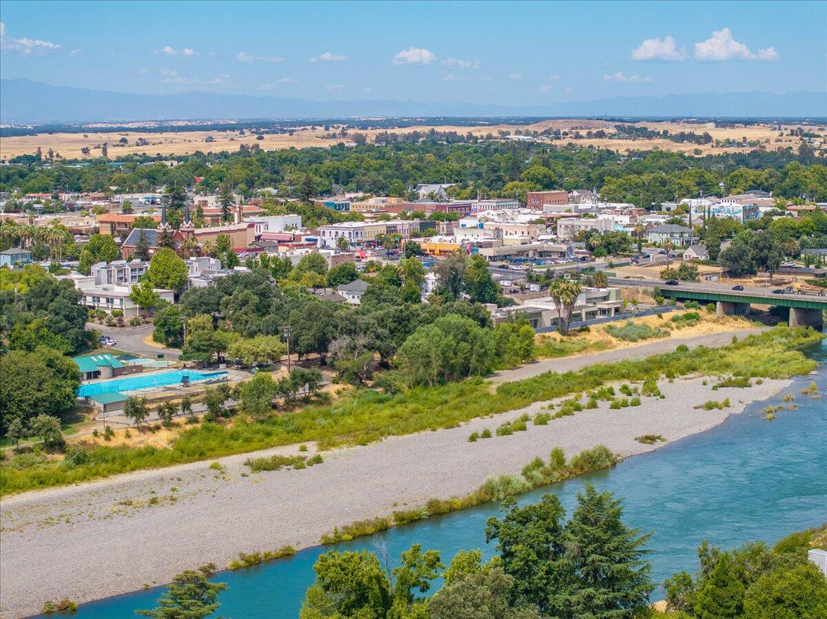 426 Riverside Way Red Bluff, CA 96080 - Photo 19 of 22 an aerial view of residential houses with outdoor space and ocean view