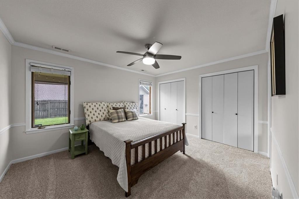 2717 Fenwick Road Lawrence, KS 66046 - Photo 12 of 28