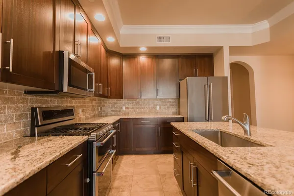 $2,400 | 1120 Delaware Street, Unit 308, Denver, CO 80204